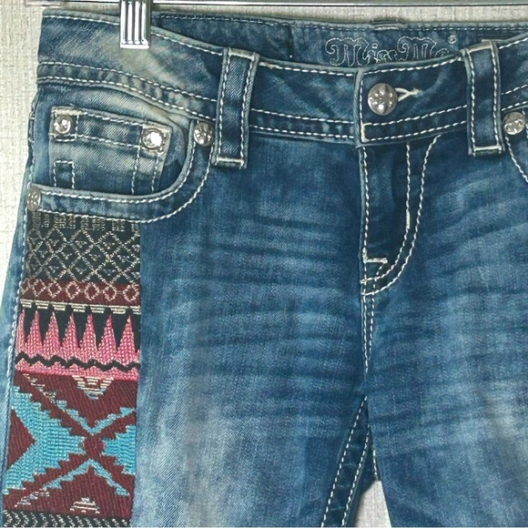 Miss Me Embellished Bedazzled Cropped Capri Blue Jeans with Patchwork 27 - Picture 5 of 11